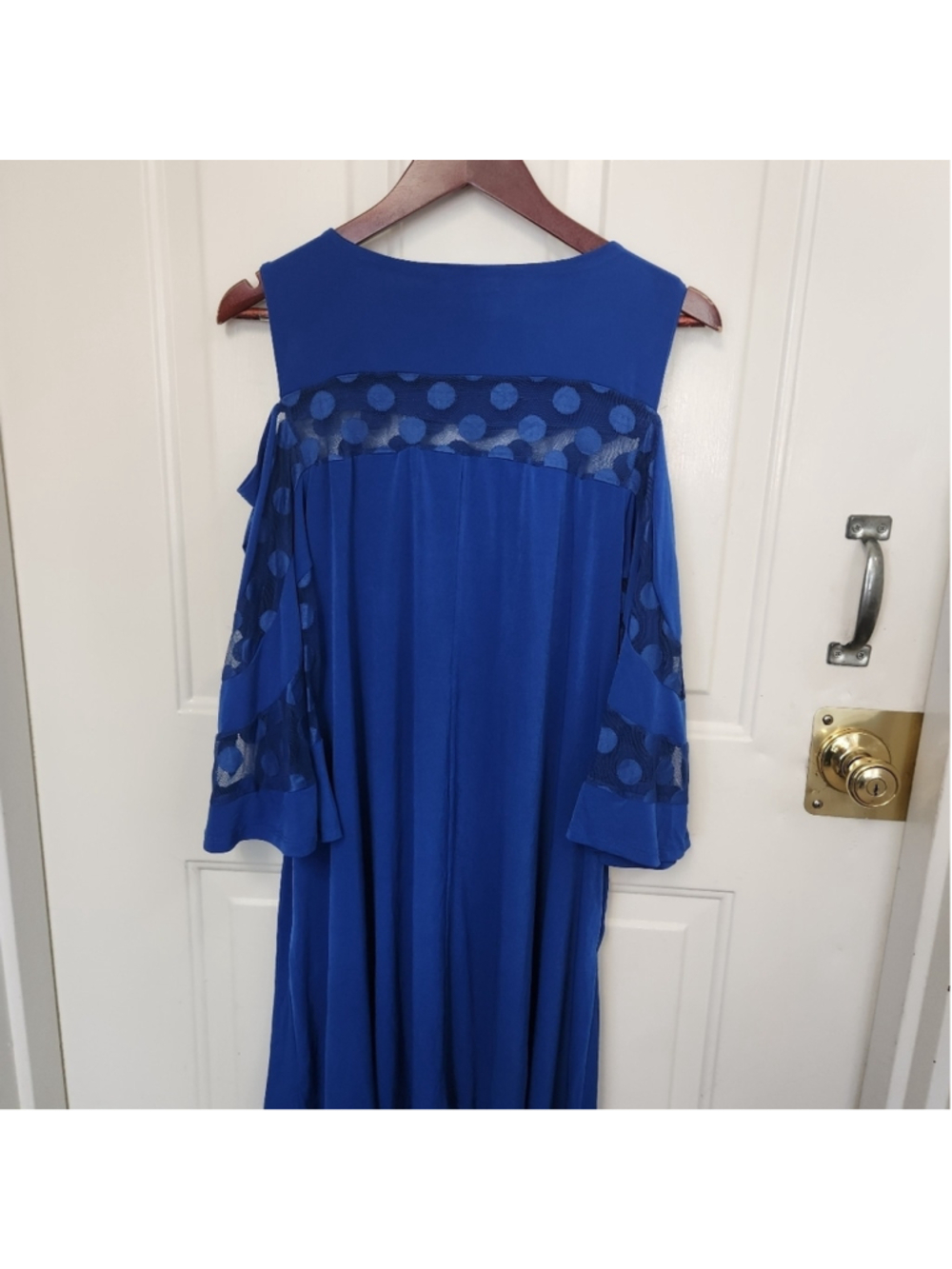 Nina Leo Ard Jewel Cold Shoulder Three-Quarter Sleeve Dress - Picture 4 of 5